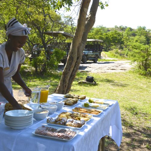 Buffet-at-the-cascades-.jpg