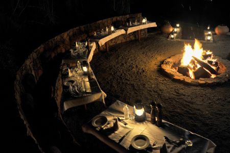 Esiweni-Luxury-Safari-Lodge--Boma-Dinner.jpg