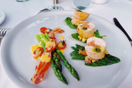 esiweni-luxury-safari-lodge-dining-lunch-plated