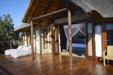 esiweni-luxury-safari-lodge-suite-private-deck