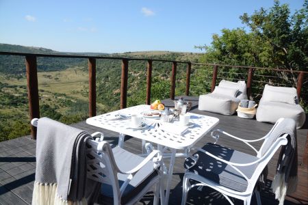 esiweni-luxury-safari-lodge-suite-private-deck-dining